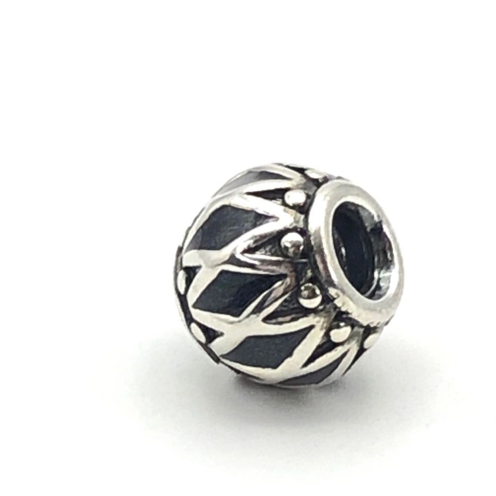 PANDORA LIFE’S RHYTHM CHARM